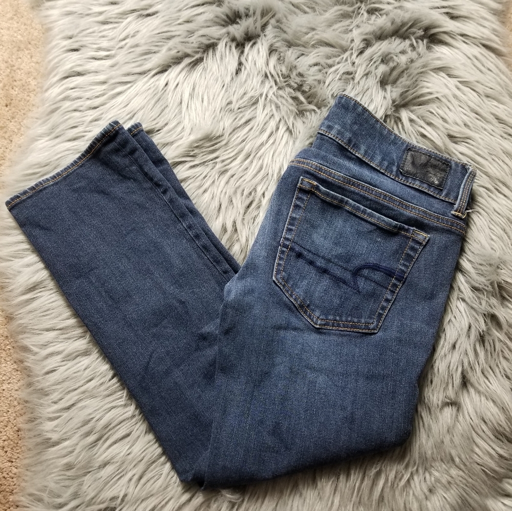 American eagle,  women capris, size 2 Regular.
